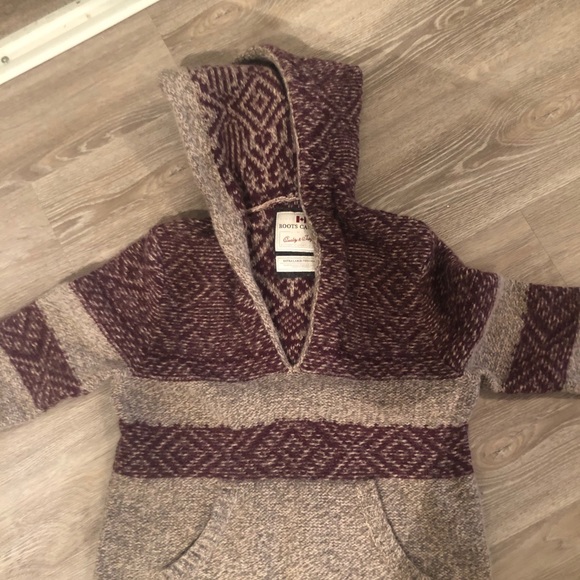Knit sweater from roots - Picture 2 of 3